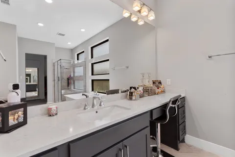 $955,000 | 140 Lakehouse Landing Drive, Katy, TX 77493