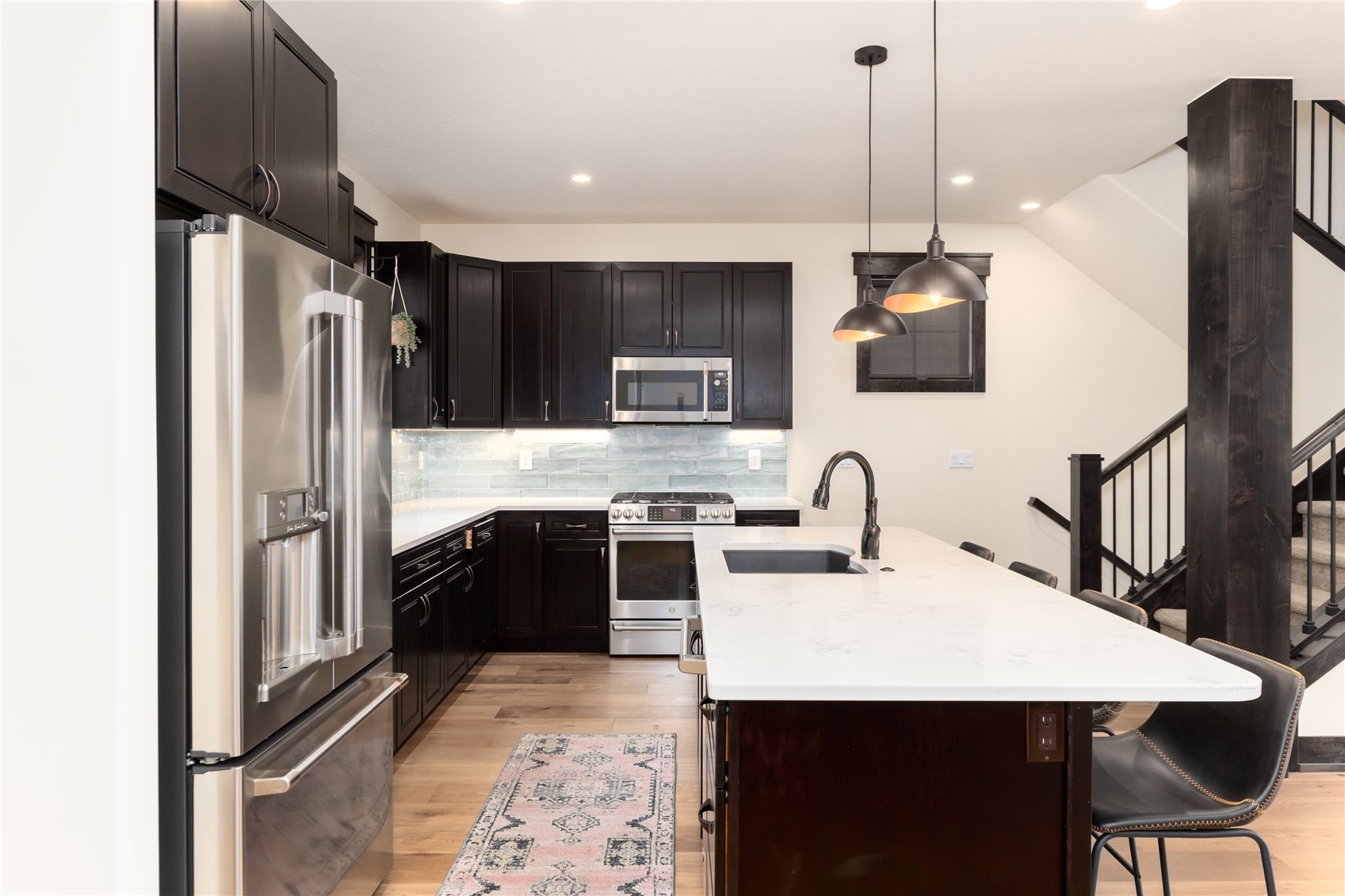 750 Independence Road, Unit 2C Keystone, CO 80435 - Photo 10 of 49 Fully functional, and fully stocked kitchen