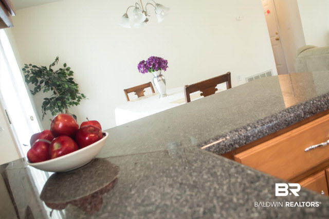14643 Niagara Court Foley, AL 36535 - Photo 11 of 19 Kitchen