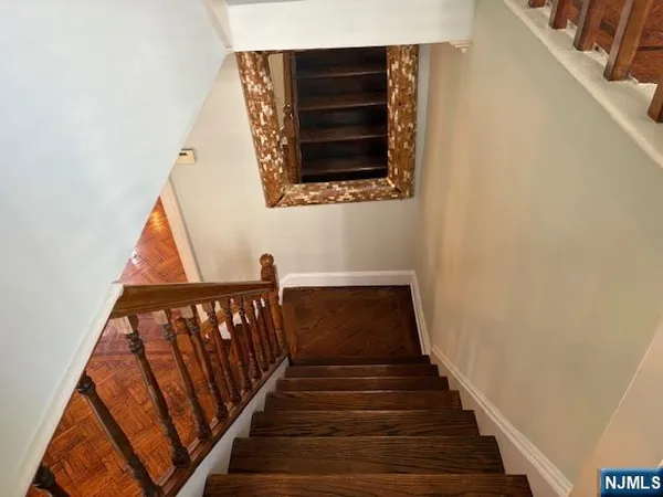 a view of entryway
