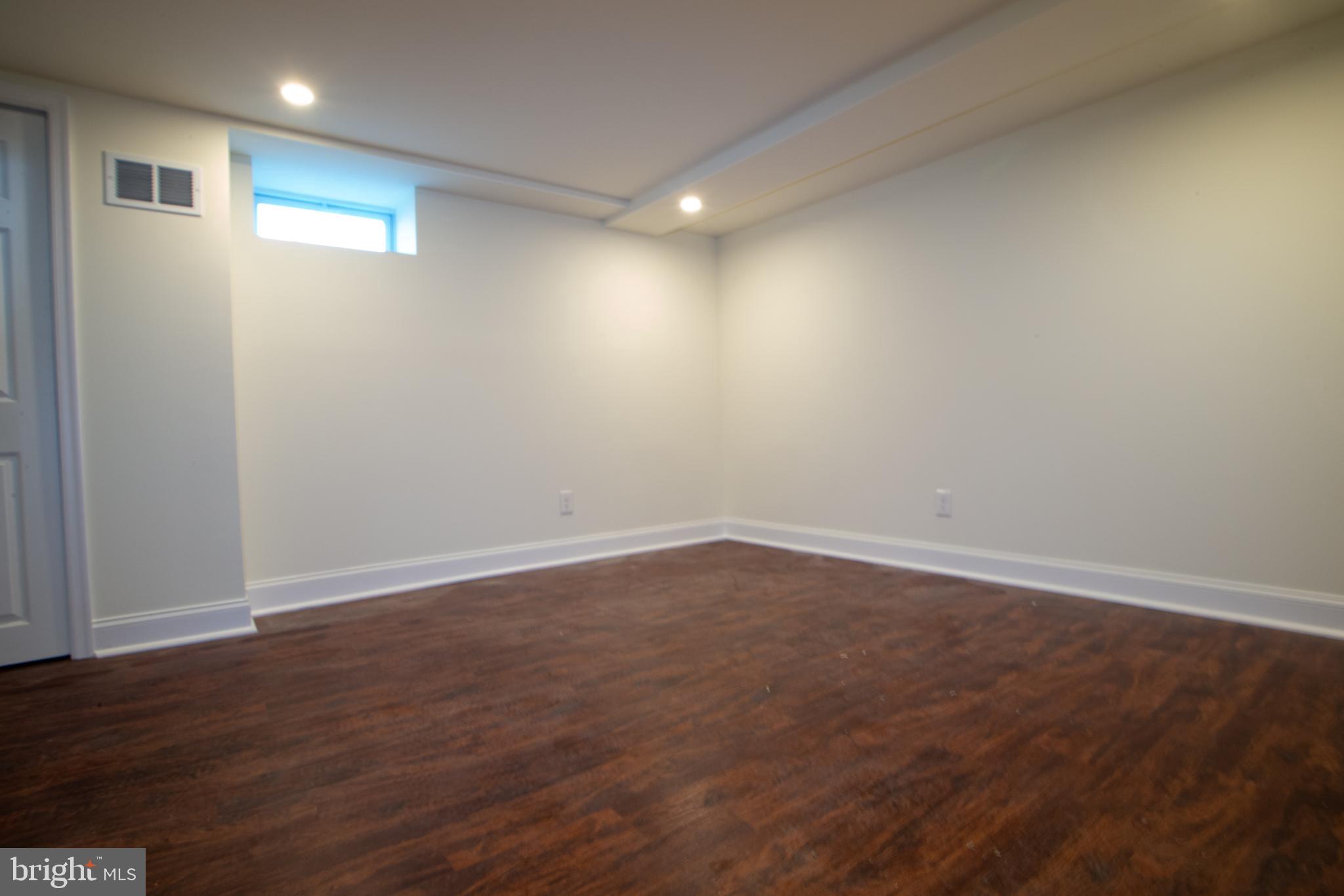 2094 Heather Road Folcroft, PA 19032 - Photo 12 of 12
