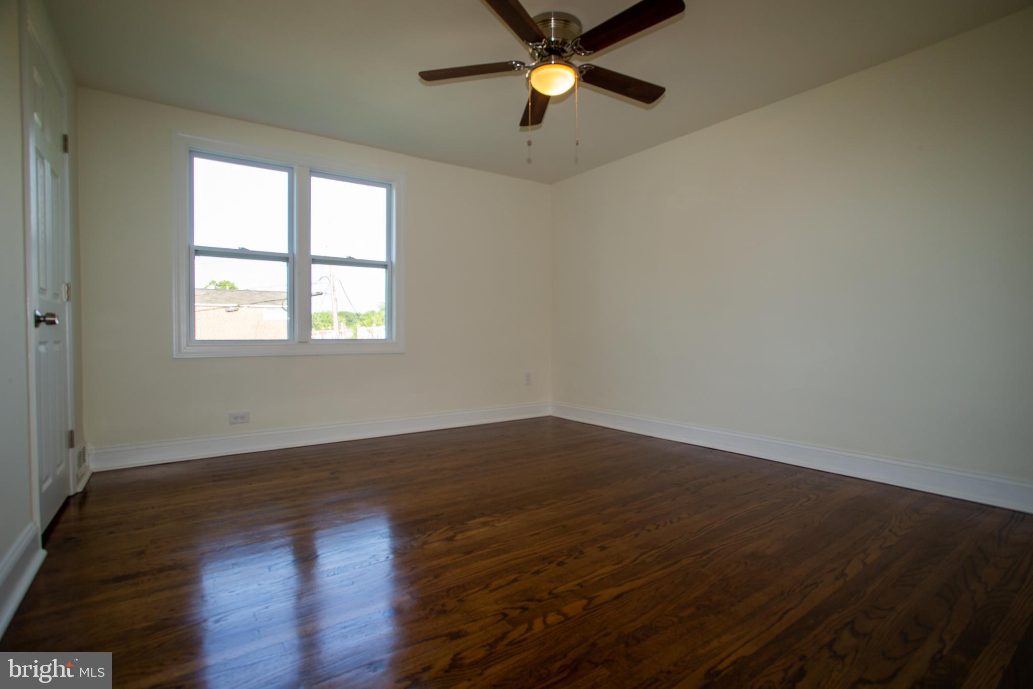 2094 Heather Road Folcroft, PA 19032 - Photo 9 of 12