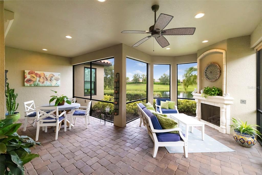5231 Castello Lane Lakewood Ranch, FL 34211 - Photo 11 of 76 Gallery Image 11