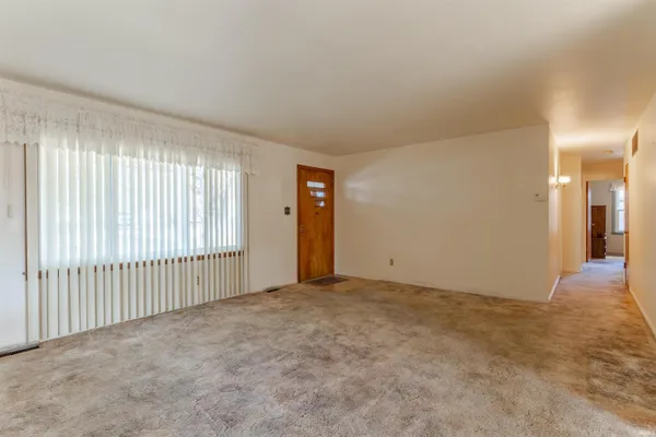 $224,900 | 113 Olive Drive, Princeton, IN 47670