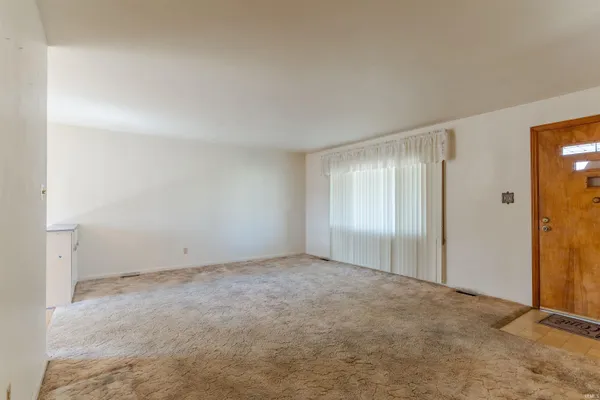 $224,900 | 113 Olive Drive, Princeton, IN 47670