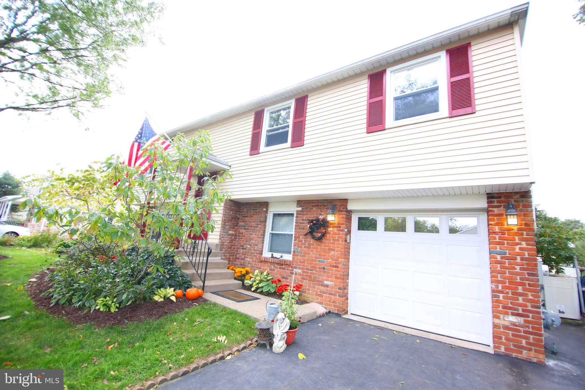64 Dawn Road Levittown, PA 19056 - Photo 3 of 21 Gallery Image 3