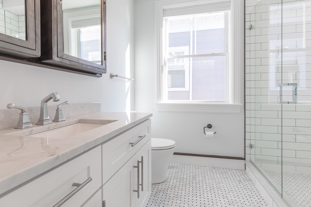 27 Howland Street, Unit 2 Boston, MA 02121 - Photo 11 of 19