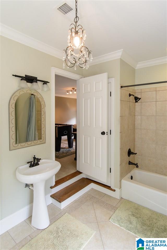 703 Warwick Road Birmingham, AL 35209 - Photo 22 of 33