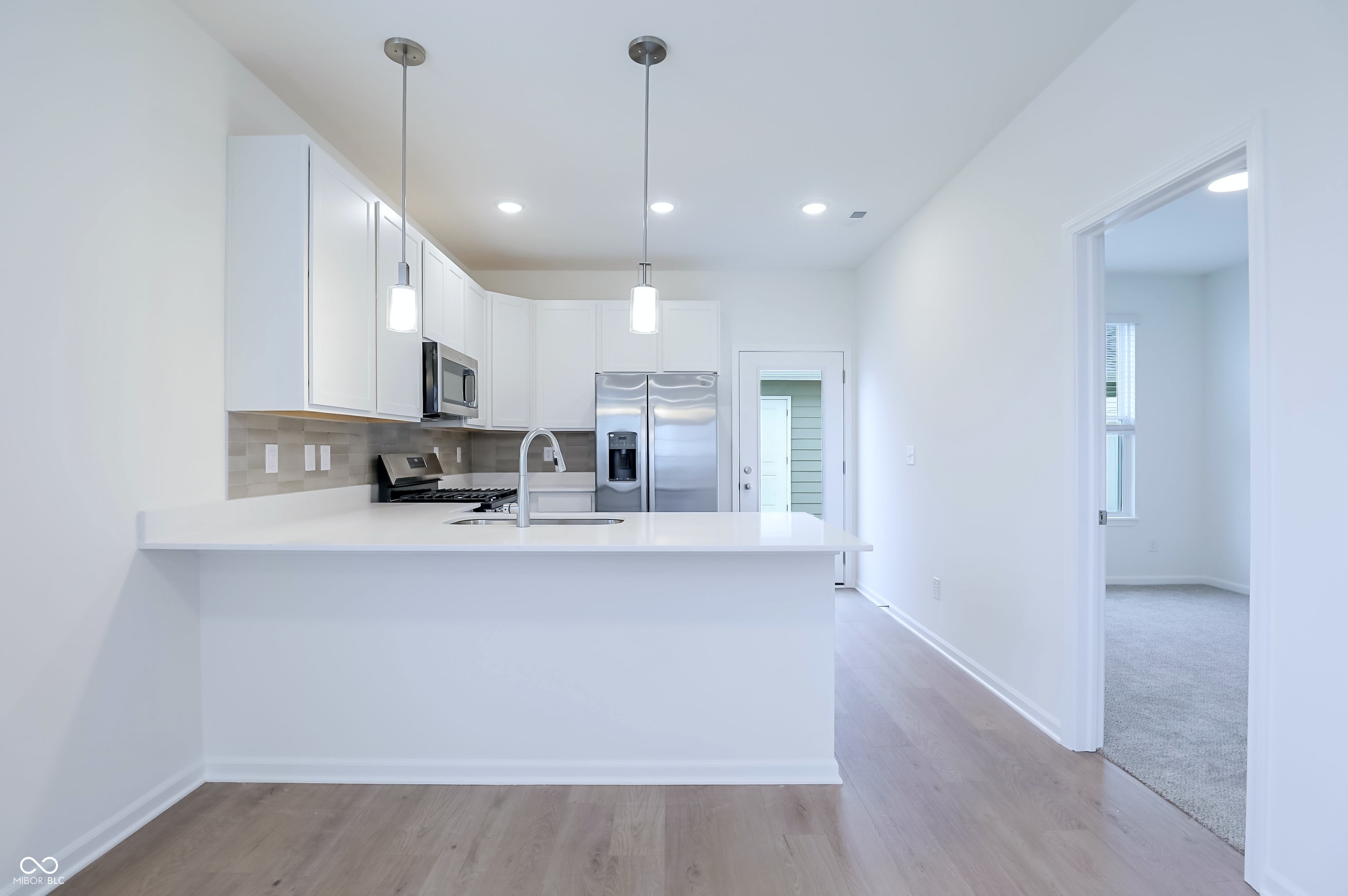 2726 Smith Road Plainfield, IN 46168 - Photo 4 of 30