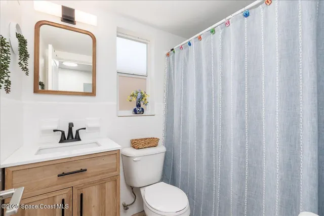 $2,495 | 3550 South Atlantic Avenue, Unit 5, Cocoa Beach, FL 32931