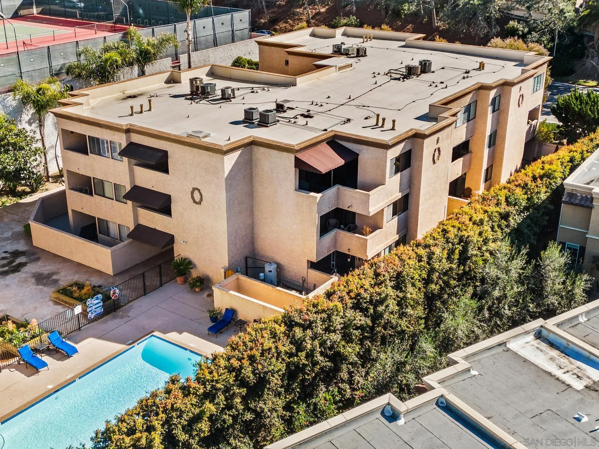 2420 Torrey Pines Road, Unit A303 La Jolla, CA 92037 - Photo 24 of 26 Gallery Image 24