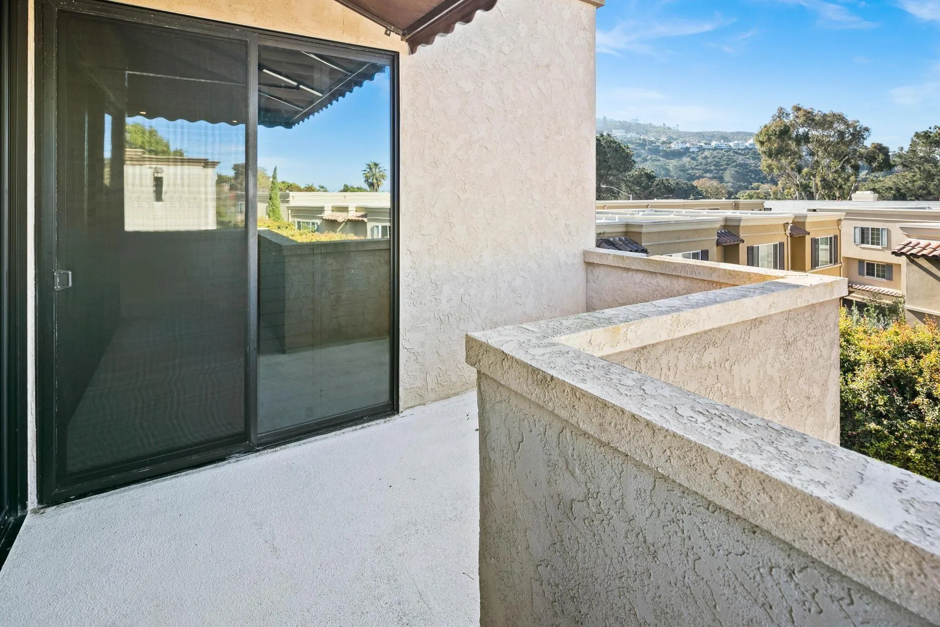 2420 Torrey Pines Road, Unit A303 La Jolla, CA 92037 - Photo 5 of 26 Gallery Image 5