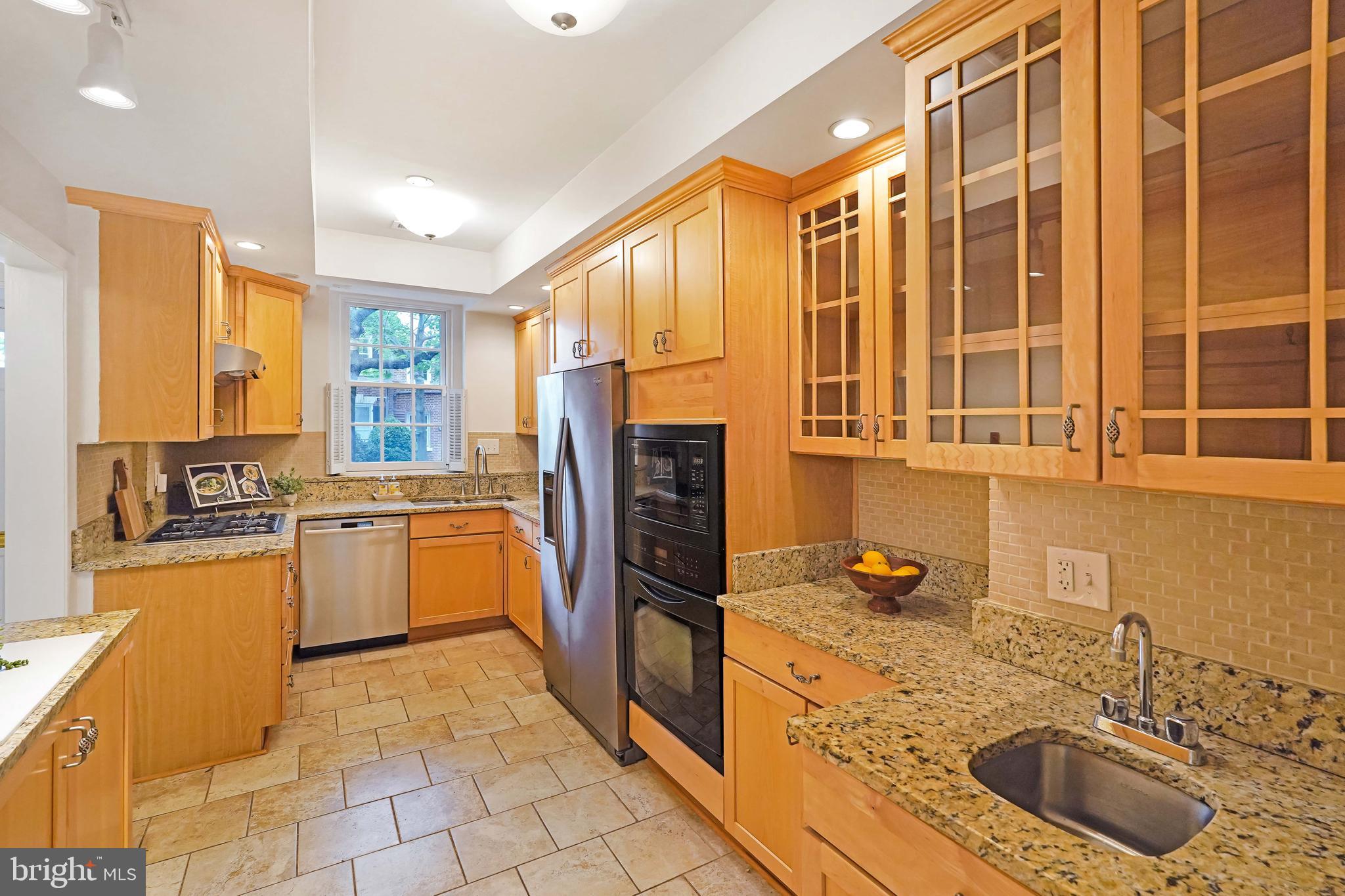 1614 34th Street Northwest Washington, DC 20007 - Photo 13 of 51