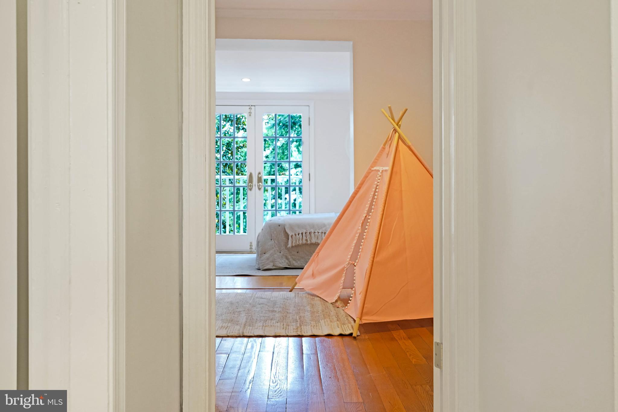 1614 34th Street Northwest Washington, DC 20007 - Photo 23 of 51