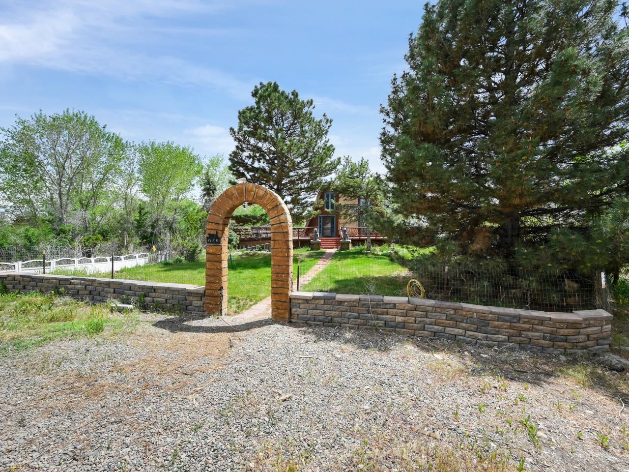2843 Scott Circle Grand Junction, CO 81503 - Photo 2 of 42