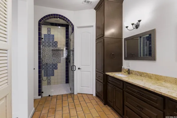 $1,875,000 | 217 Saddle Wood Trail, Comfort, TX 78013