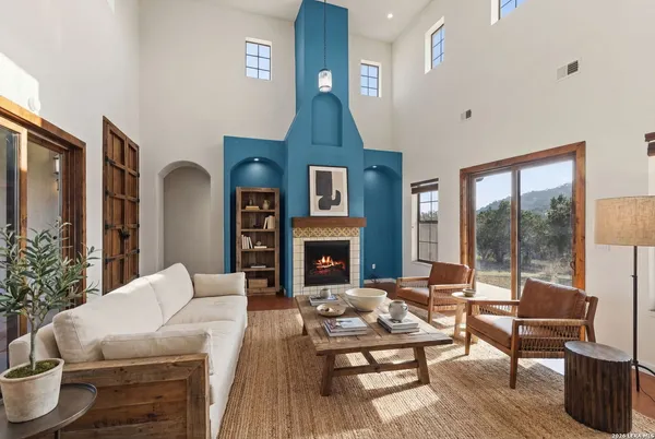 $1,875,000 | 217 Saddle Wood Trail, Comfort, TX 78013