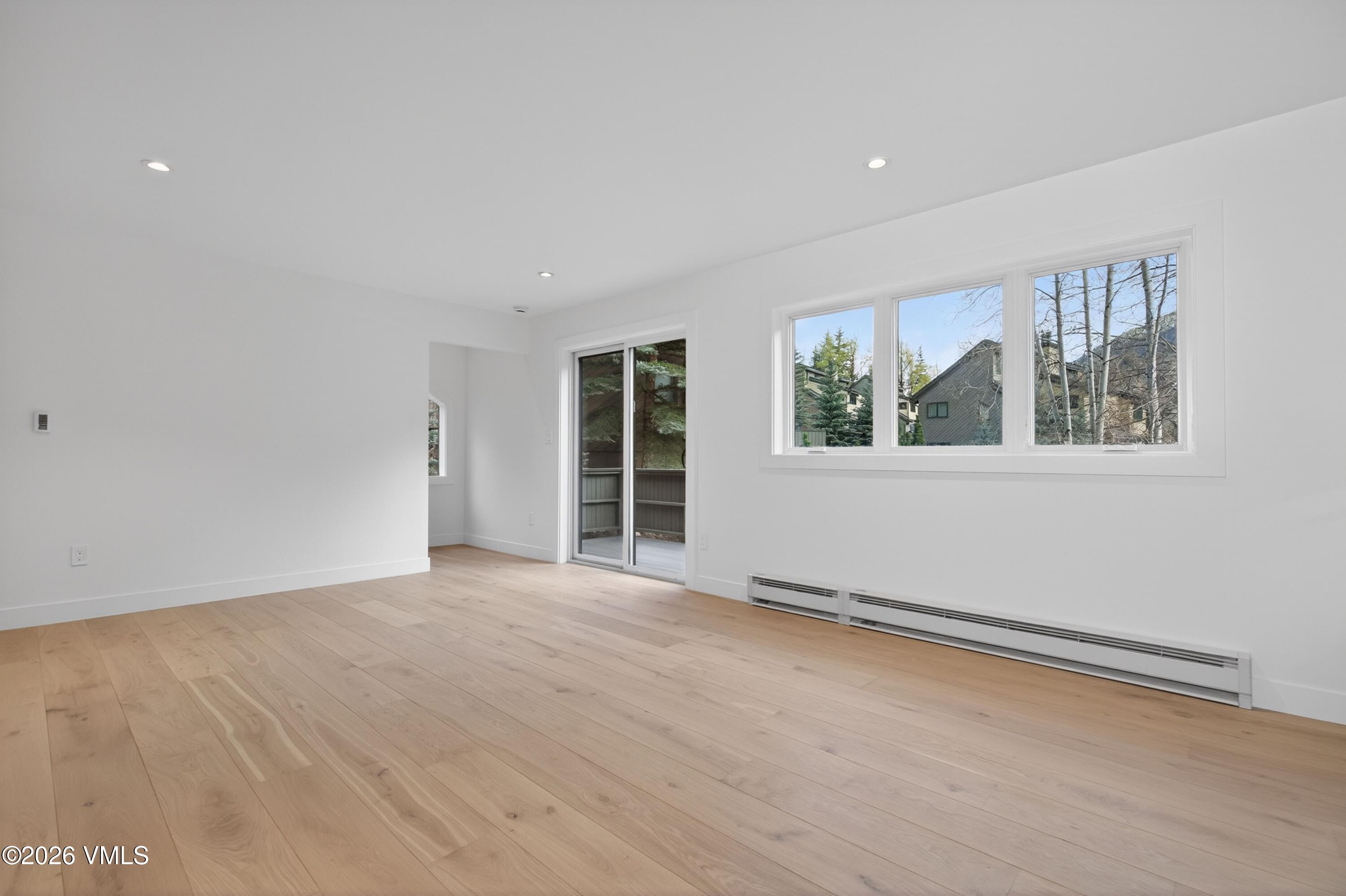 3910 Fall Line Drive, Unit 16 Vail, CO 81657 - Photo 12 of 33 Living Room 3
