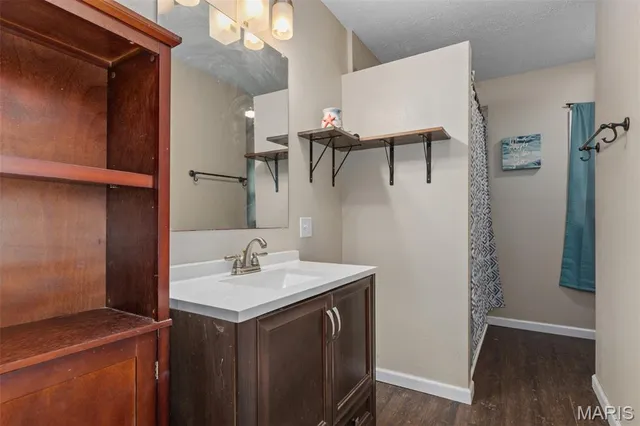 $139,900 | 111 West 4th S Street, Mount Olive, IL 62069