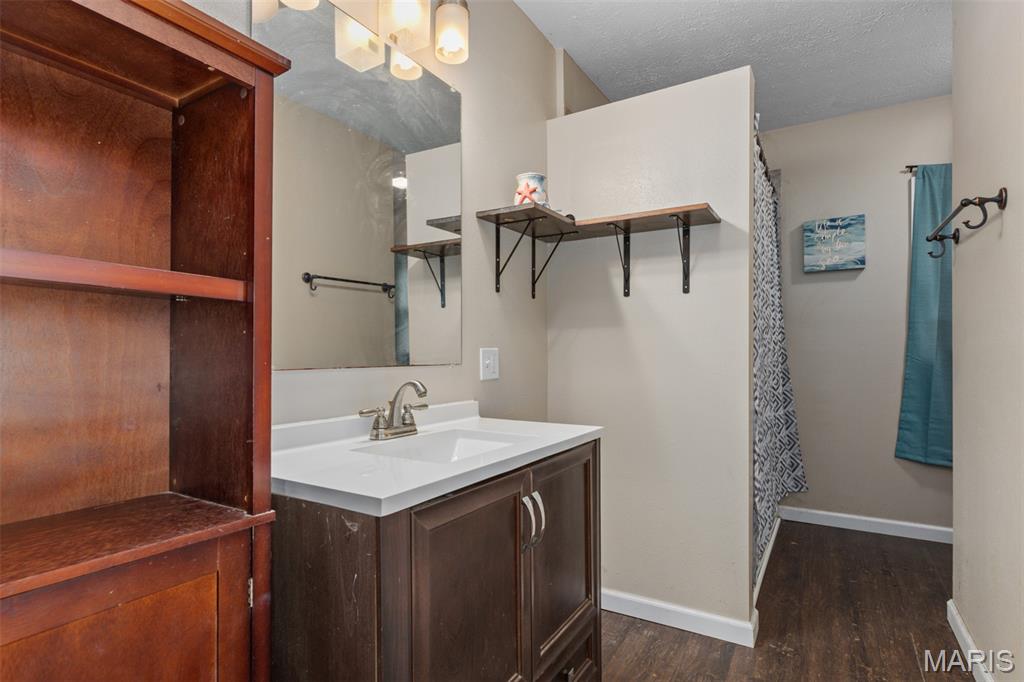 111 West 4th S Street Mount Olive, IL 62069 - Photo 20 of 28