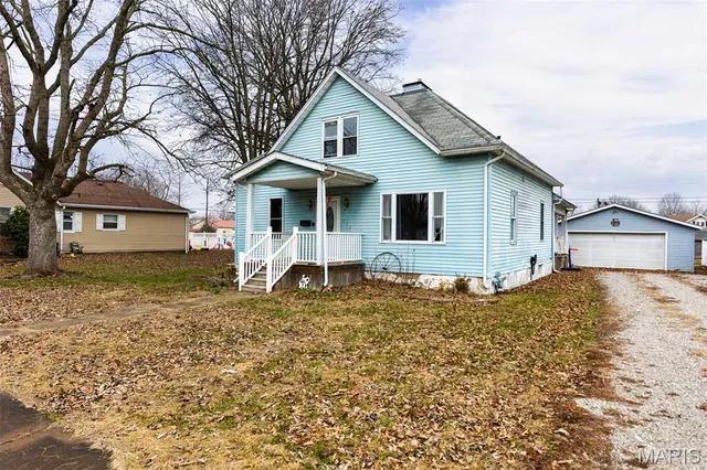 $139,900 | 111 West 4th S Street, Mount Olive, IL 62069