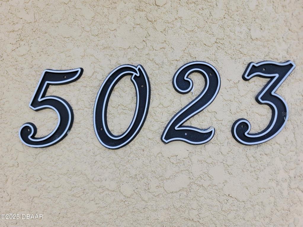 5023 Littlefield Road LaBelle, FL 33935 - Photo 3 of 36 a close up of a sink