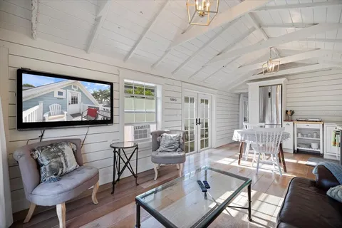 $875,000 | 3504 Estrada Street, Sarasota, FL 34239