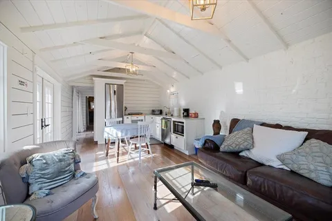 $875,000 | 3504 Estrada Street, Sarasota, FL 34239