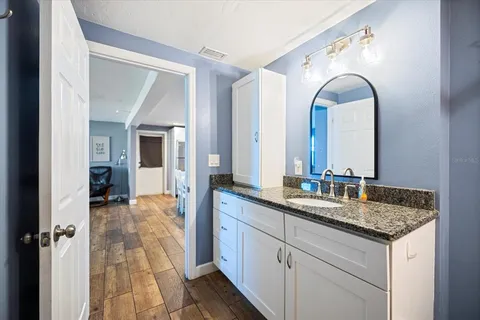 $875,000 | 3504 Estrada Street, Sarasota, FL 34239