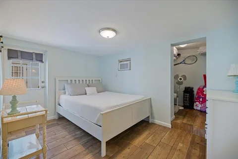 $875,000 | 3504 Estrada Street, Sarasota, FL 34239