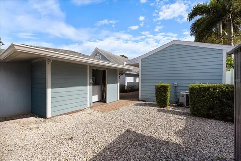 $875,000 | 3504 Estrada Street, Sarasota, FL 34239