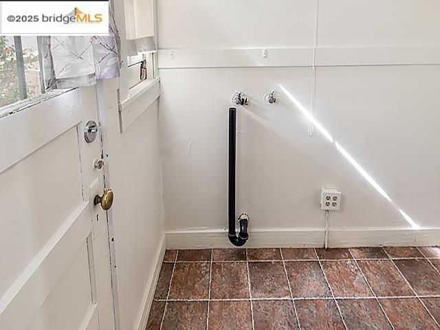 518 44th Street, Unit B Oakland, CA 94609 - Photo 7 of 13