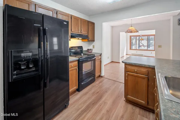 $249,900 | 641 Top Ridge Drive, Guilderland, NY 12203