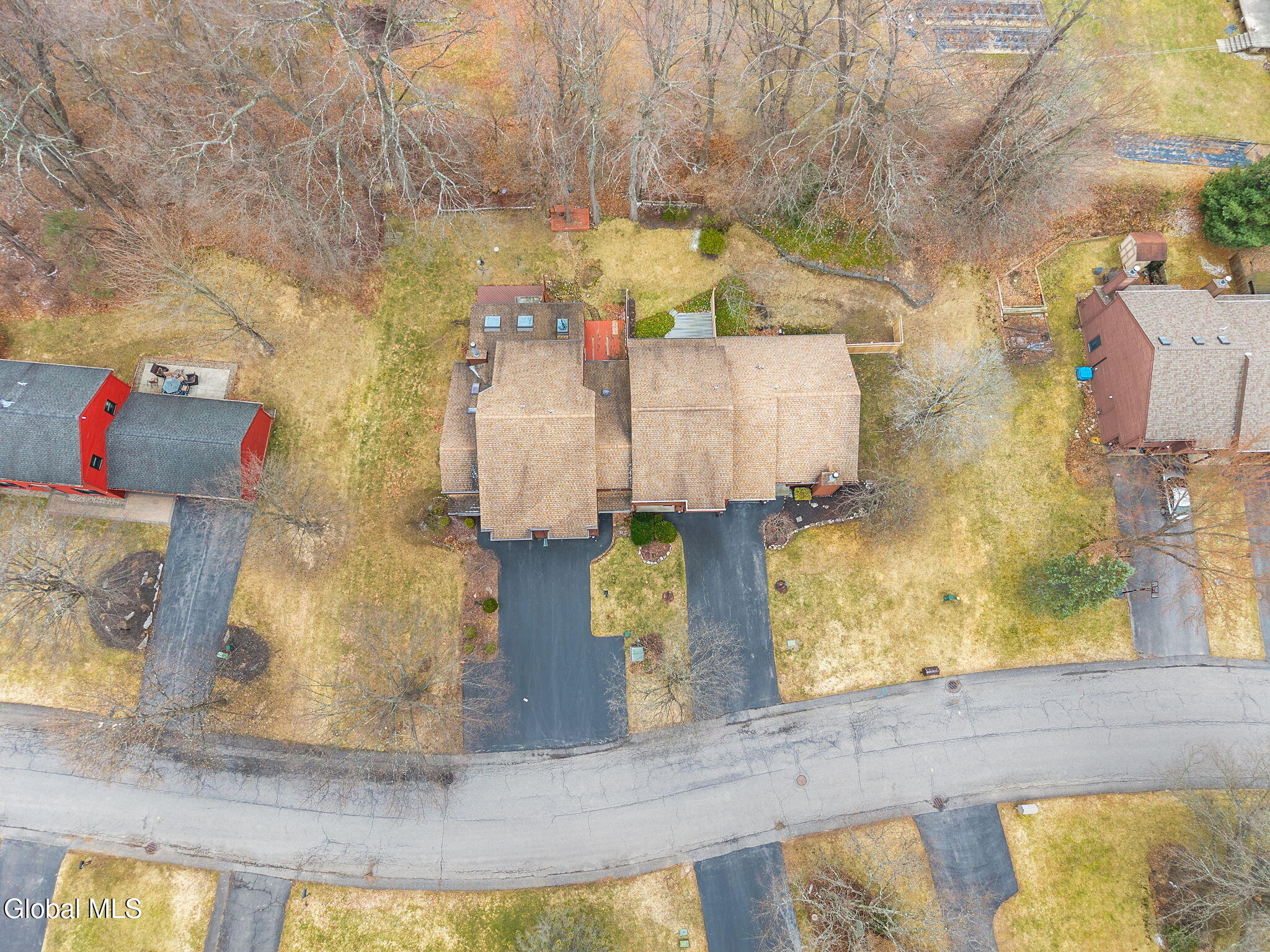 641 Top Ridge Drive Guilderland, NY 12203 - Photo 44 of 50 54-641TopRidgeRd_new_09