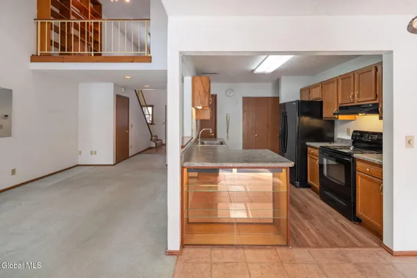 $249,900 | 641 Top Ridge Drive, Guilderland, NY 12203