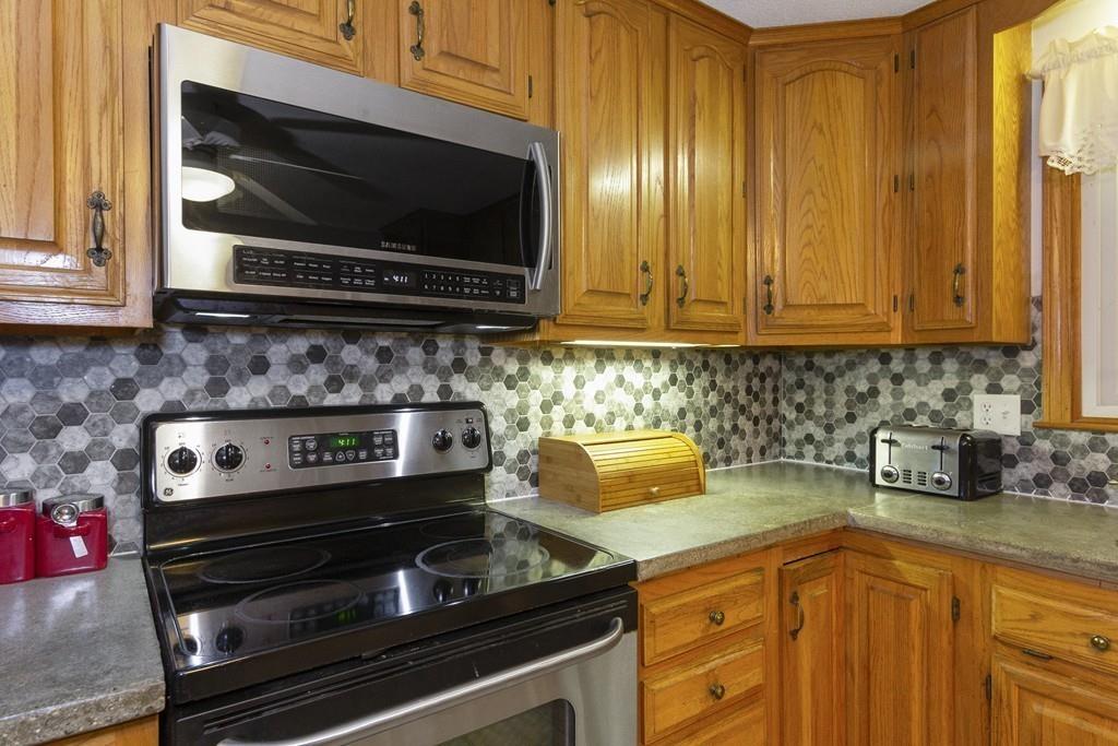 2 Tucker Road Norfolk, MA 02056 - Photo 9 of 38 Gallery Image 9