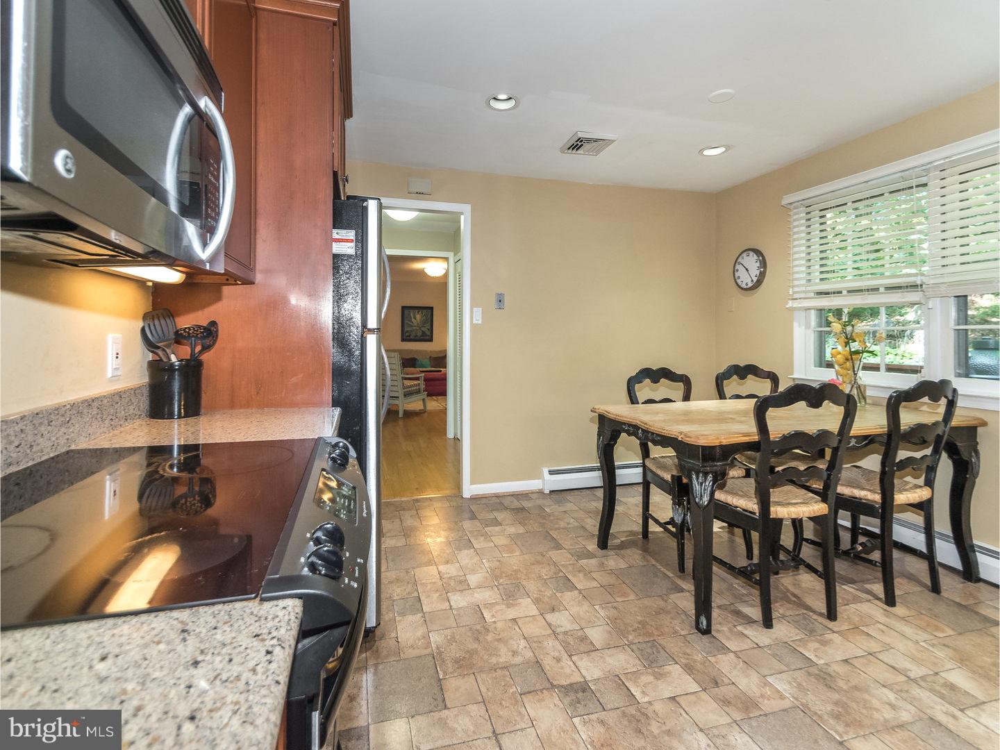 70 Oakford Road Wayne, PA 19087 - Photo 8 of 25 Kitchen