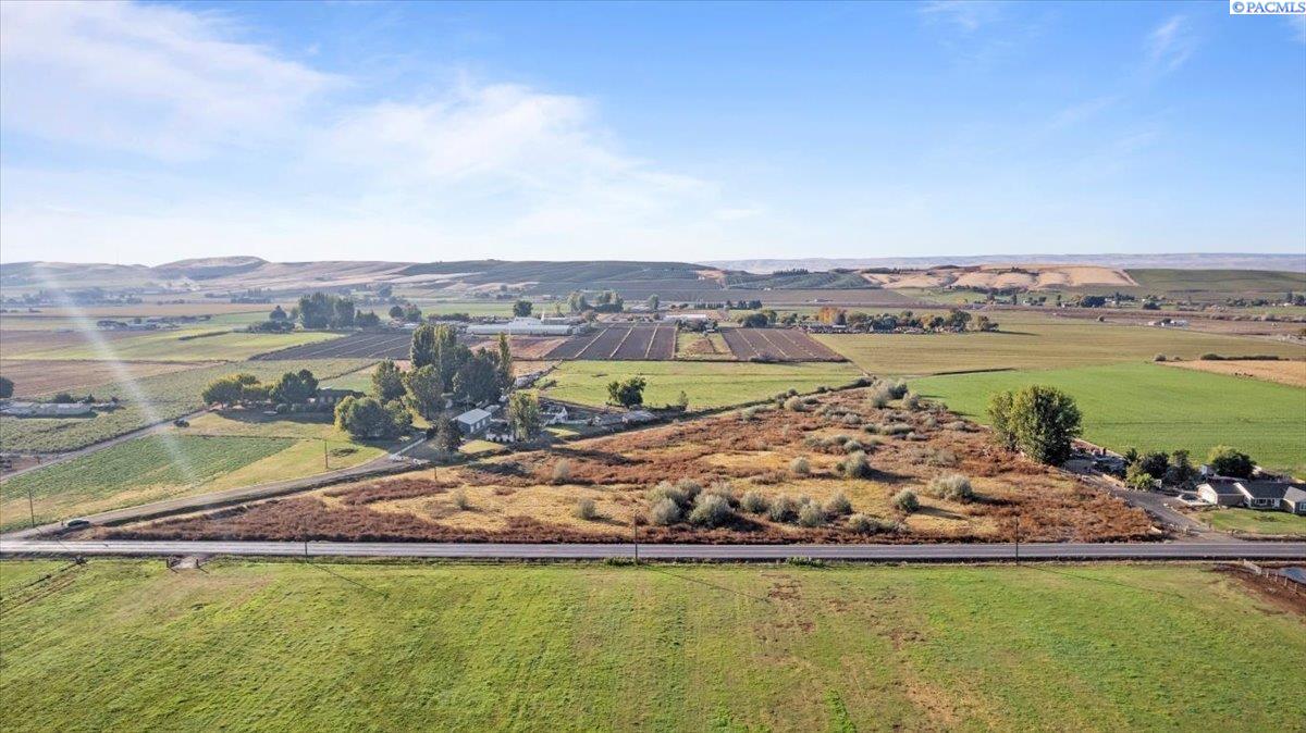 Tbd Tbd Van Belle Rd/dekker Road Outlook, WA 98938 - Photo 2 of 6 Gallery Image 2