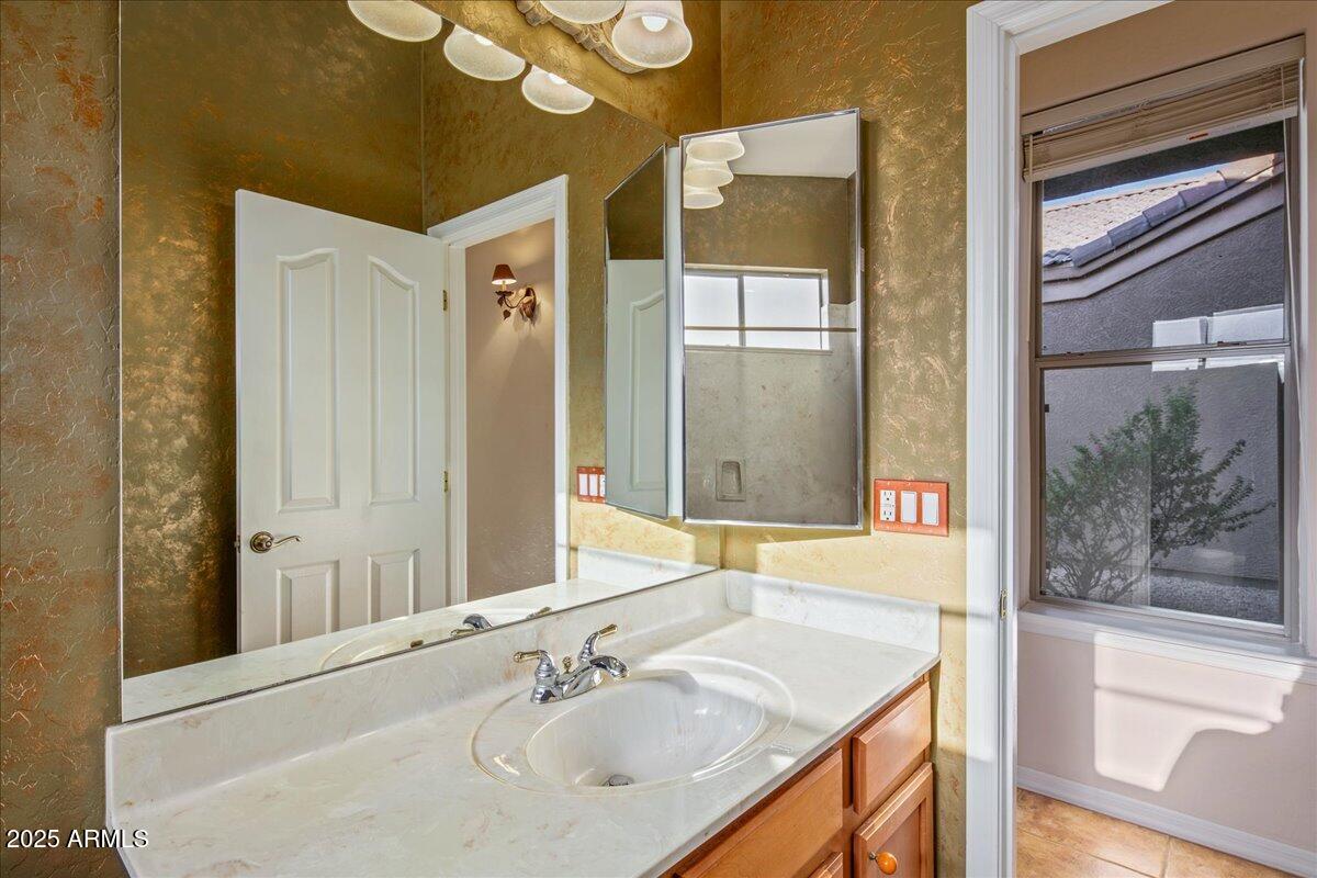 4534 East Sleepy Ranch Road Cave Creek, AZ 85331 - Photo 26 of 36 Guest Bath ~ Vanities