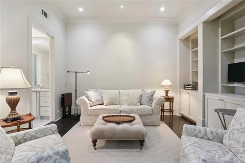 $849,000 | 111 Audubon Street, Unit 202, New Orleans, LA 70118