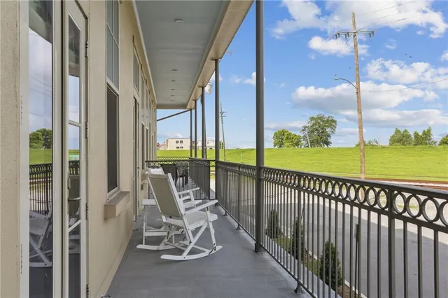 $849,000 | 111 Audubon Street, Unit 202, New Orleans, LA 70118