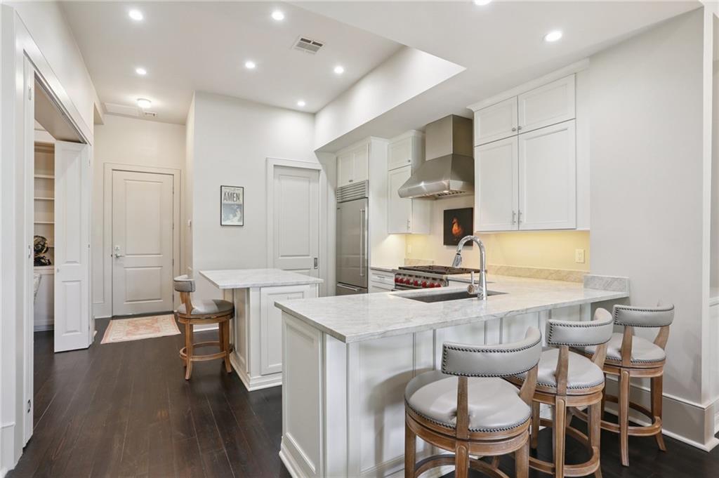 111 Audubon Street, Unit 202 New Orleans, LA 70118 - Photo 5 of 27