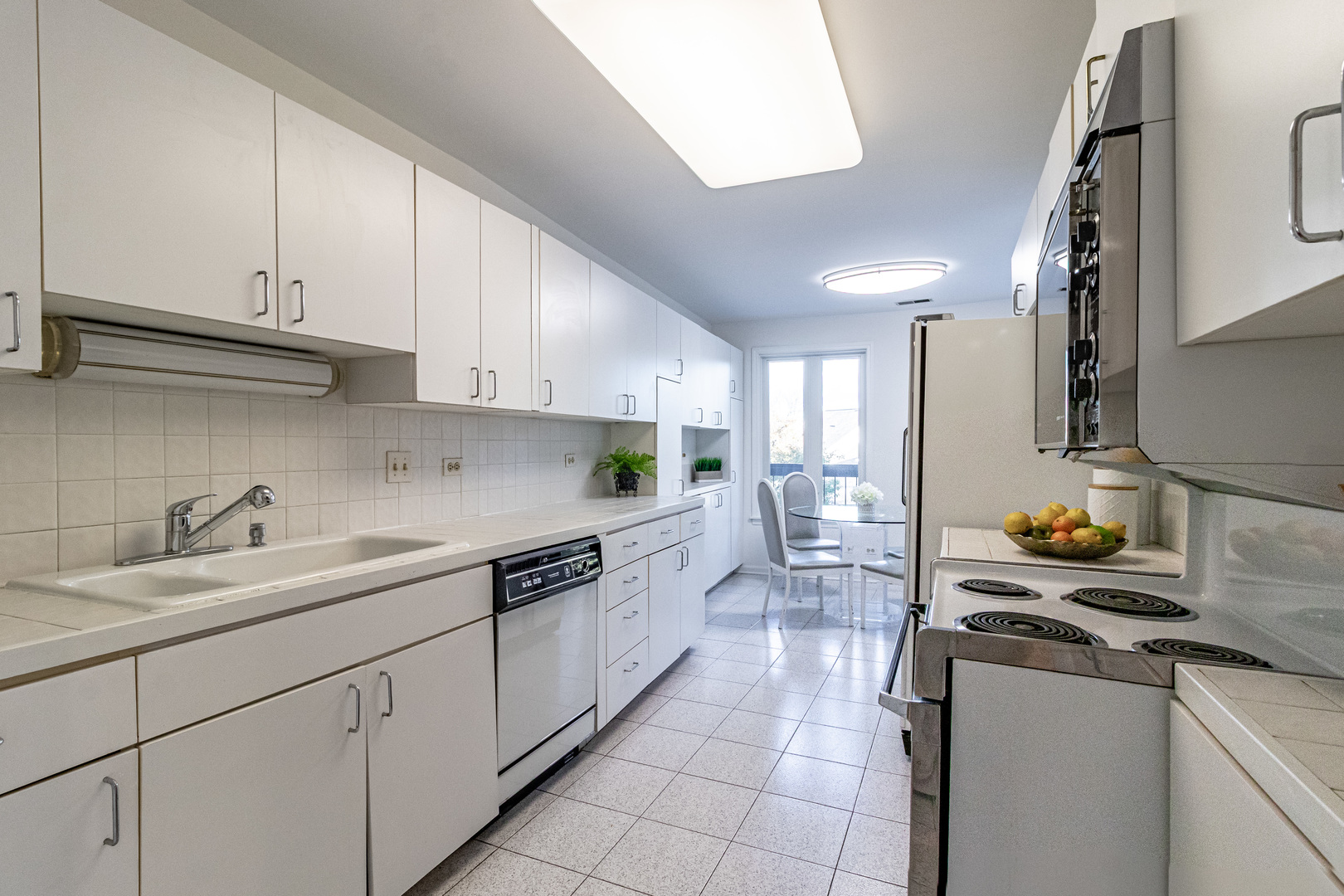 400 East Dundee Road, Unit 207C Buffalo Grove, IL 60089 - Photo 15 of 38 Gallery Image 15