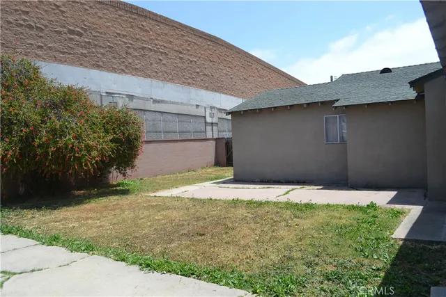 a backyard of a house