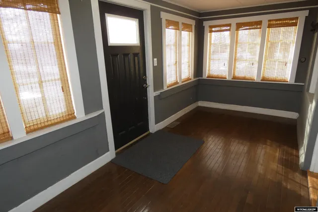 $299,900 | 189 West Sunrise Street, Guernsey, WY 82214