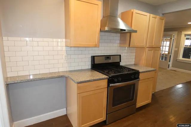 $299,900 | 189 West Sunrise Street, Guernsey, WY 82214