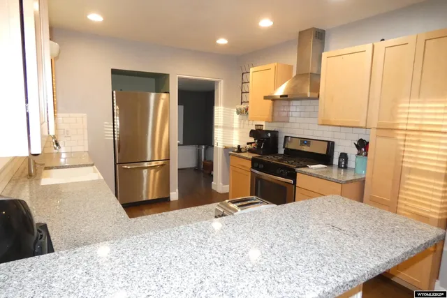 $299,900 | 189 West Sunrise Street, Guernsey, WY 82214