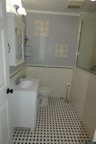 $299,900 | 189 West Sunrise Street, Guernsey, WY 82214