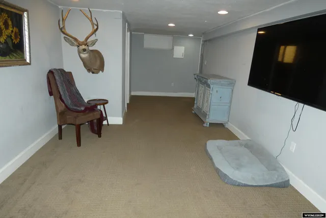 $299,900 | 189 West Sunrise Street, Guernsey, WY 82214