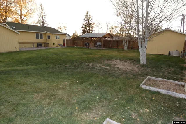 $299,900 | 189 West Sunrise Street, Guernsey, WY 82214